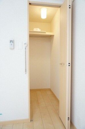 ル・ソレイユIIの物件内観写真